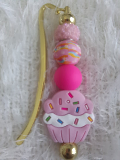 Metallic Beaded Bookmark Pink Cupcake