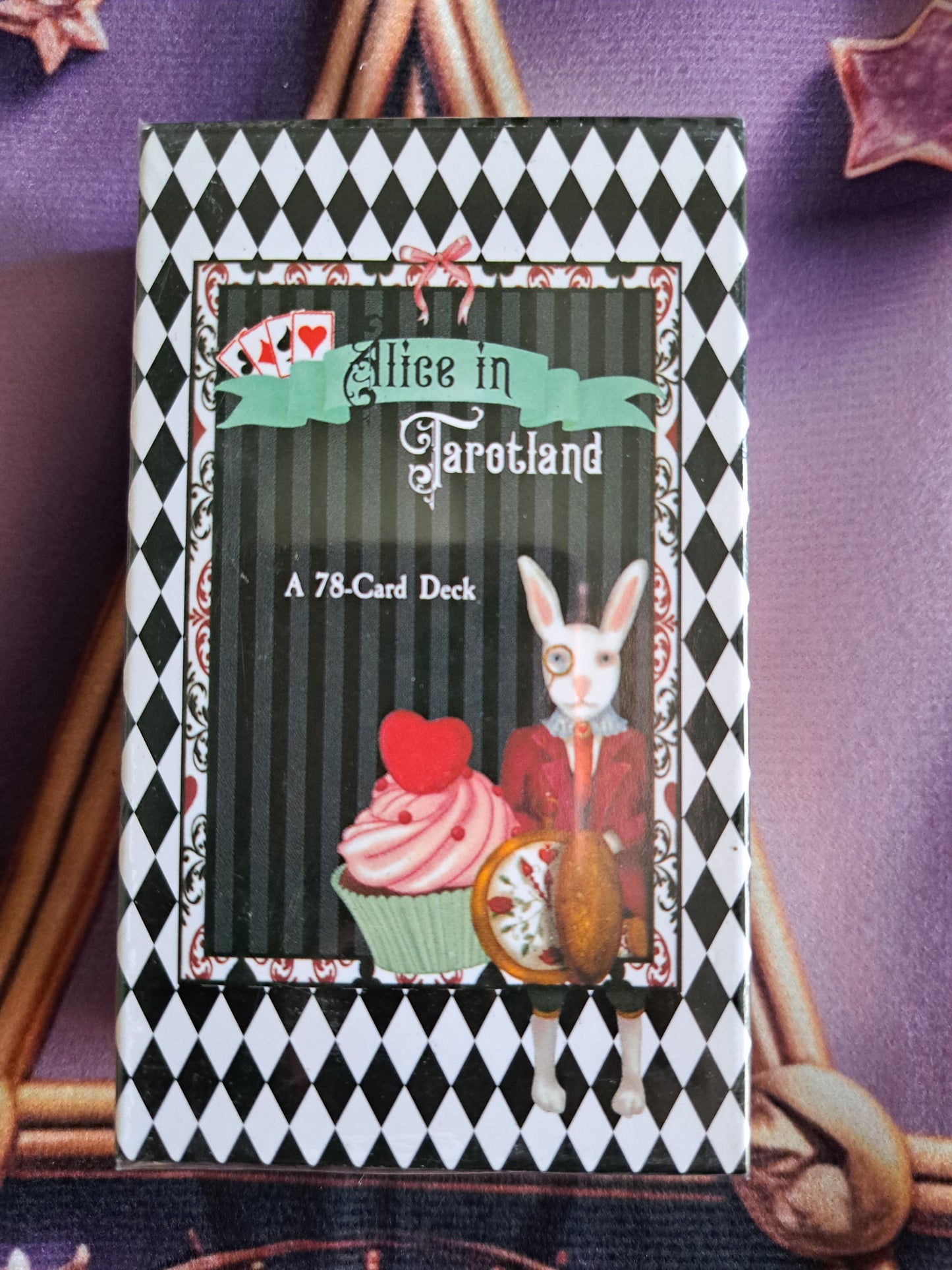 Tarot & Oracle Cards in different theme