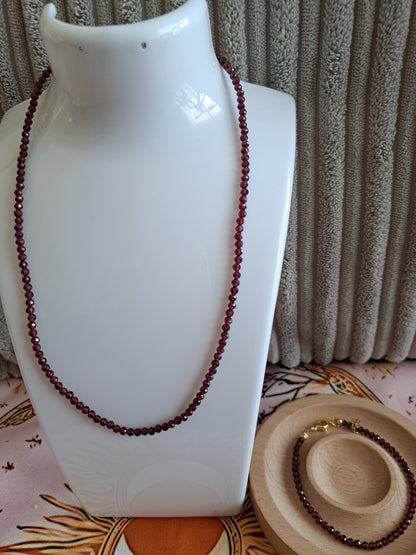 Faceted Bead Necklace & Bracelet Set | Adjustable Copper Closure | Elegant 2–3 mm Beads