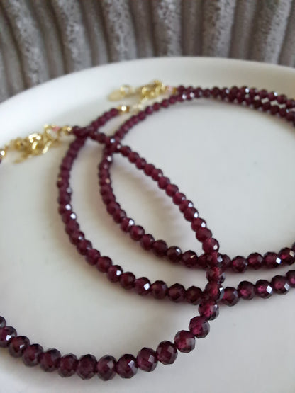 Faceted Bead Necklace & Bracelet Set | Adjustable Copper Closure | Elegant 2–3 mm Beads